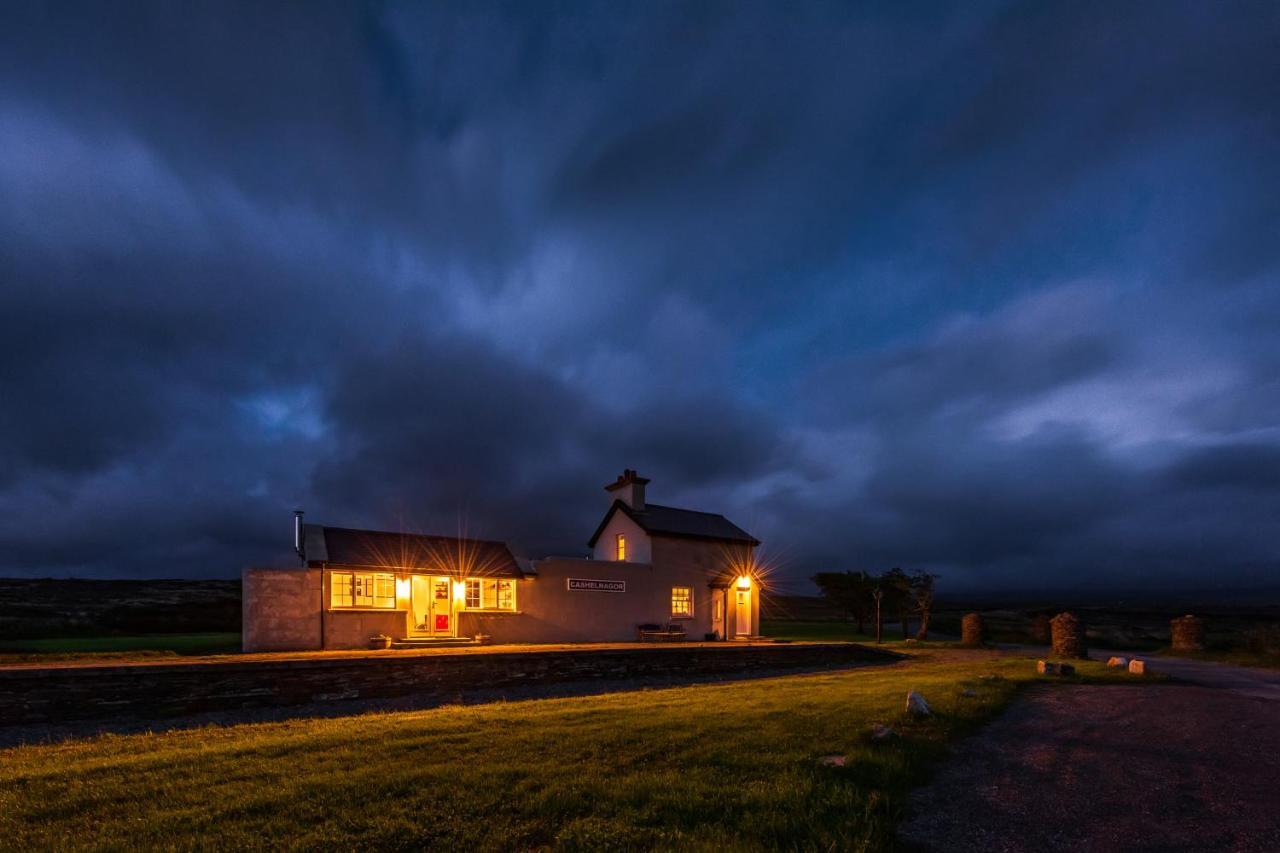 Cashelnagor Railway Station Villa Gortahork ภายนอก รูปภาพ